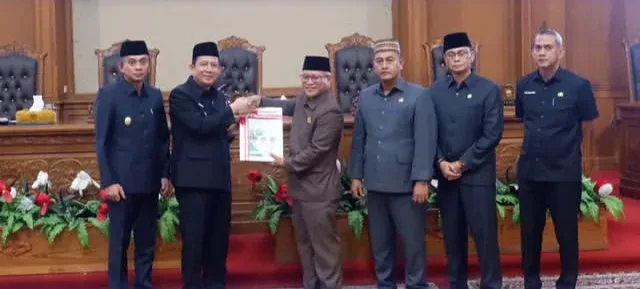 Pemerintah Kabupaten Muaro Jambi mulai menuai hasil dari pelaksanaan tahun pertama Rencana Pembangunan Jangka Menengah Daerah (RPJMD) 2025–2029. Di Gedung DPRD Muaro Jambi